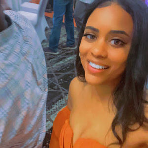 Meet your Posher, Daphney